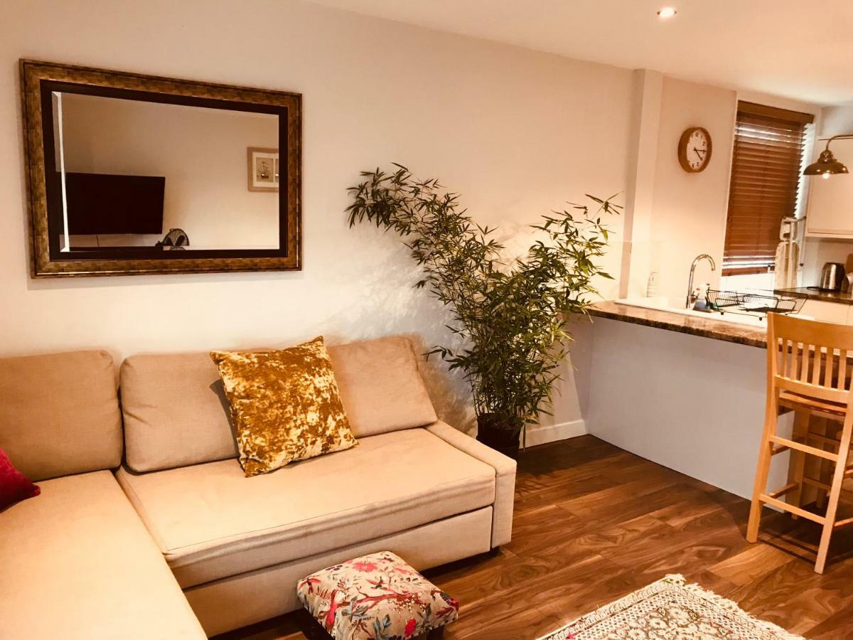 Modern One Bedroom Apartment Near The Seafront Portsmouth Eksteriør billede